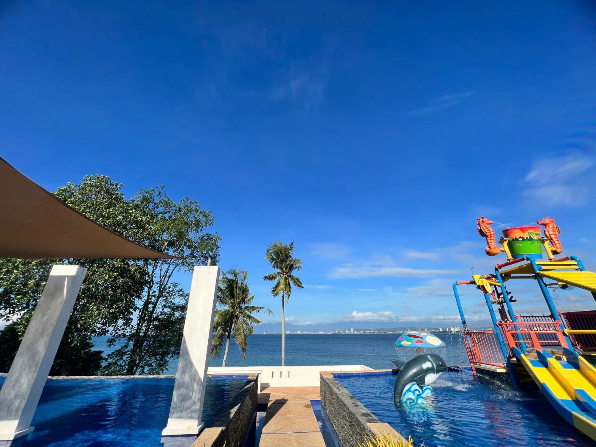 Crusoe Cabins Costa Azalea Samal Eksteriør bilde