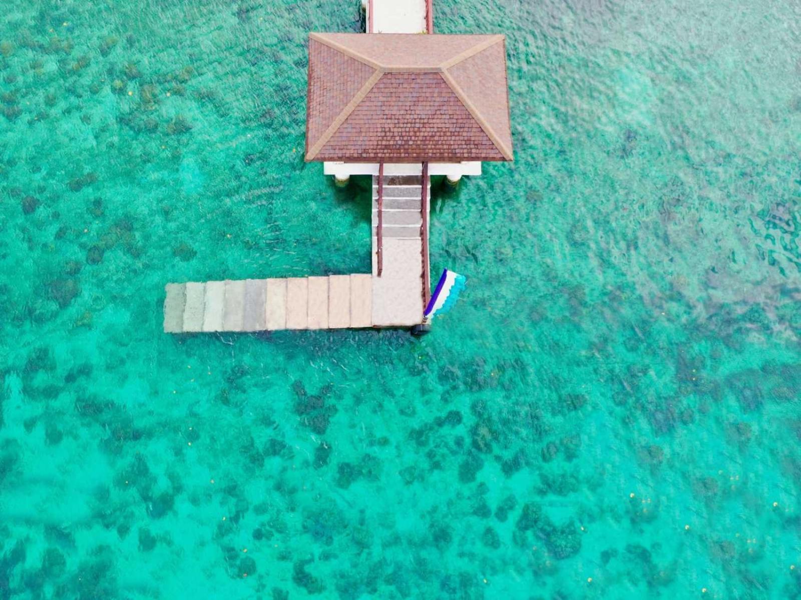 Crusoe Cabins Costa Azalea Samal Eksteriør bilde